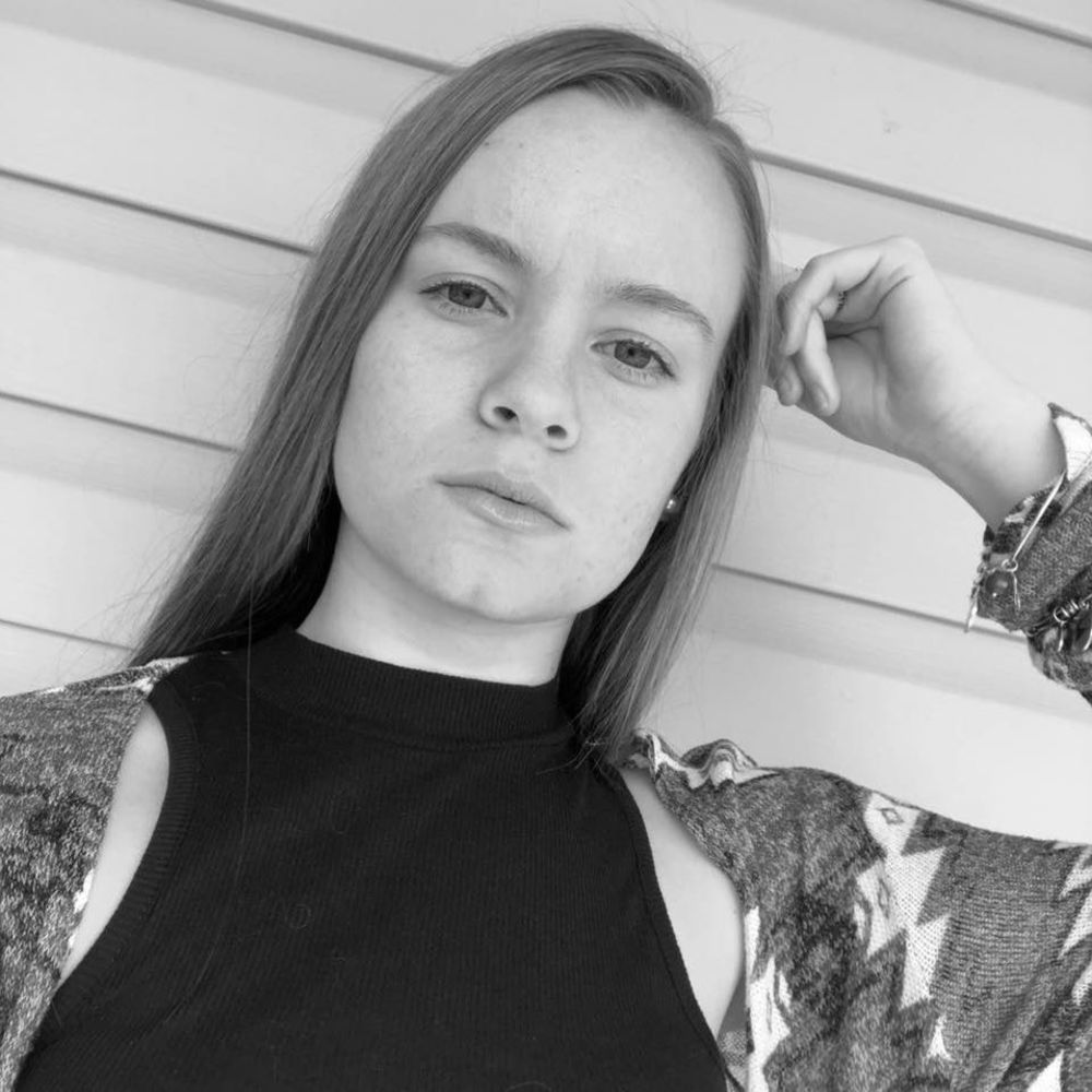 Meet your Posher, Alyssa